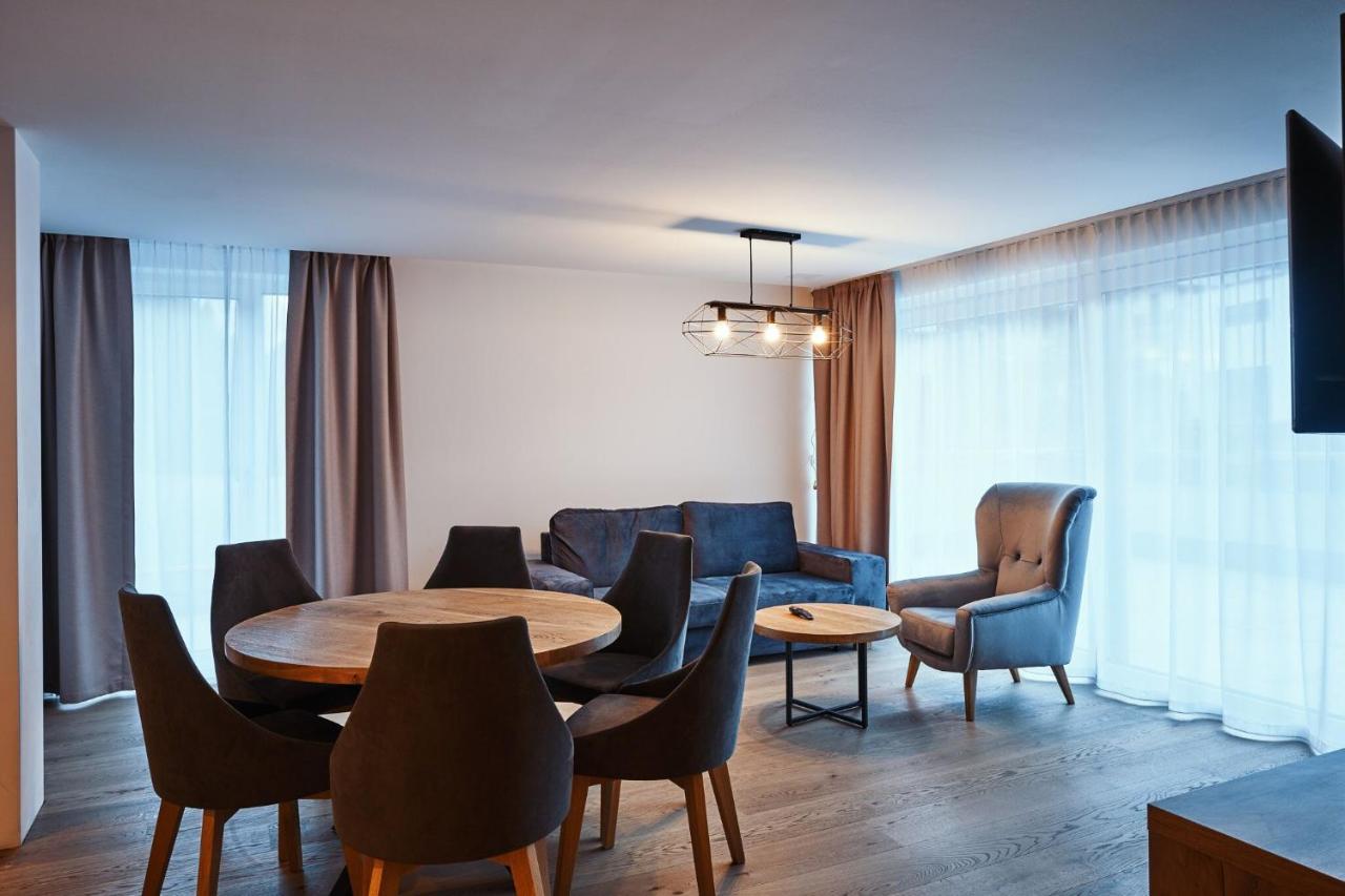 Oetztal Residenz Aparthotel Bagian luar foto