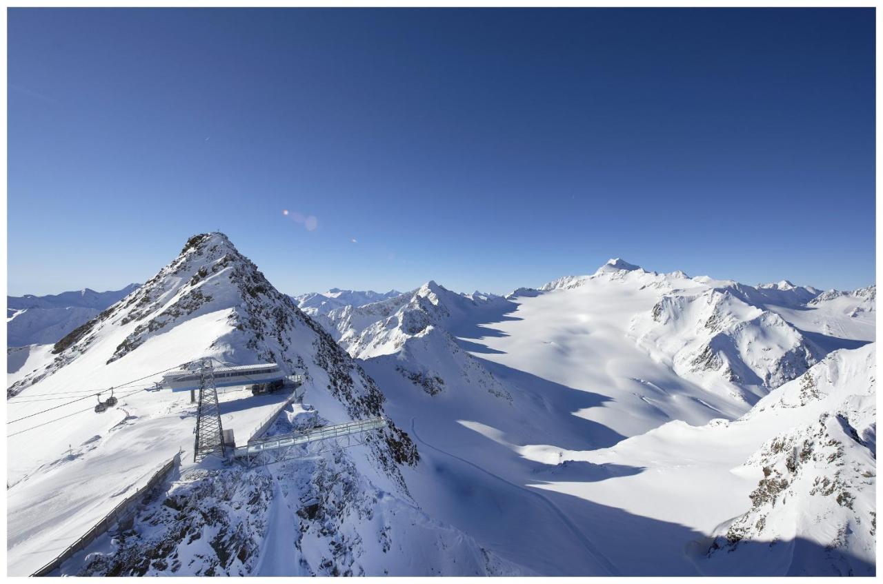 Oetztal Residenz Aparthotel Bagian luar foto